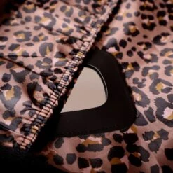 IT Luggage Glitzy - Vanity Case (Black) 17 IT Luggage Glitzy - Vanity Case (Black) -IT Luggage Store 2 4cb0e34f ae7f 4d30 acf4 577f8246a8ad