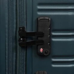 IT Luggage Fusional - Cabin (Mediterranean Green) -IT Luggage Store 32987A UK16 2920 08MediterraneagreenS730SSTSAlock 8c77bac9 97da 433a b2ac c23ef3ff5732