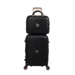 IT Luggage Glitzy - Vanity Case (Black) 16 IT Luggage Glitzy - Vanity Case (Black) -IT Luggage Store 33109 UK16 2888A08 16 2888A15BlackSSFrontpanel