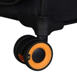 Simultaneous - Large (Black) -IT Luggage Store 33202 UK12 2900 08BlackSSWheel 8d0d1572 789c 463a a1a6 e9b4ed03de55